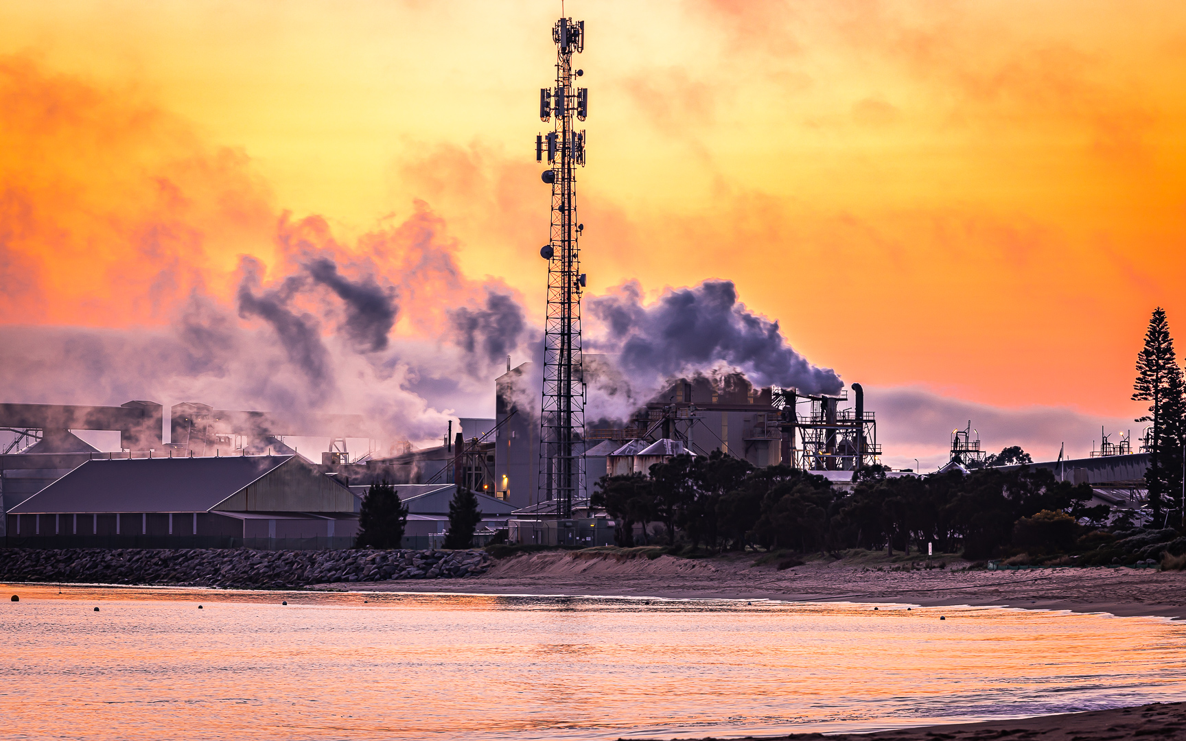 Industry Meets Ocean